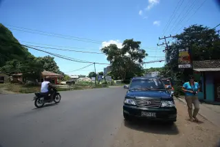 Archive photo: A street in Labuan Bajo.