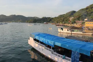 Labuan Bajo restricts sailing in five Komodo waters