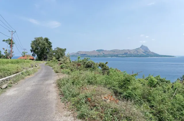 Flores quake and aftershocks lead to permanent closure of Nuca Molas lighthouse