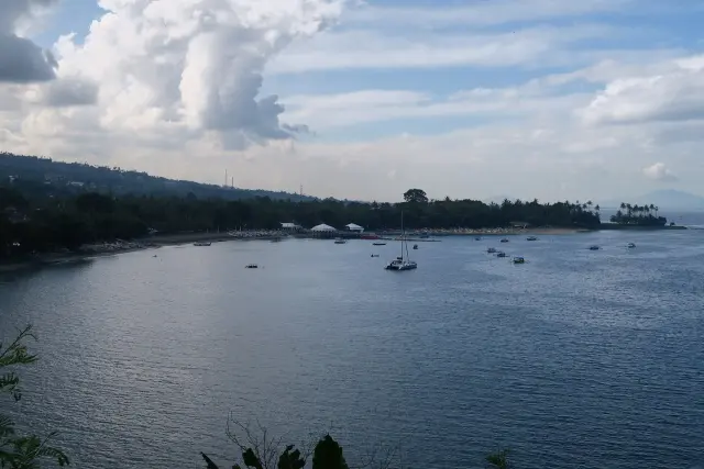 Magnitude-5.2 earthquake strikes southeast of West Lombok